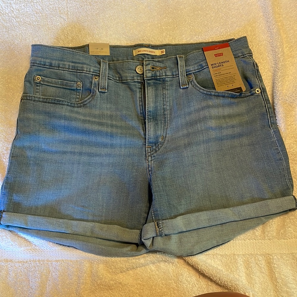 Levi’s Jean short